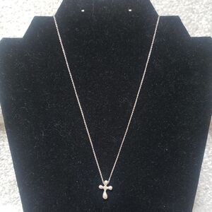 Elegant Silver Cross Pendant Necklace Tiffany & Co E Peretti